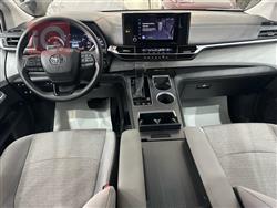 تويوتا سيينا